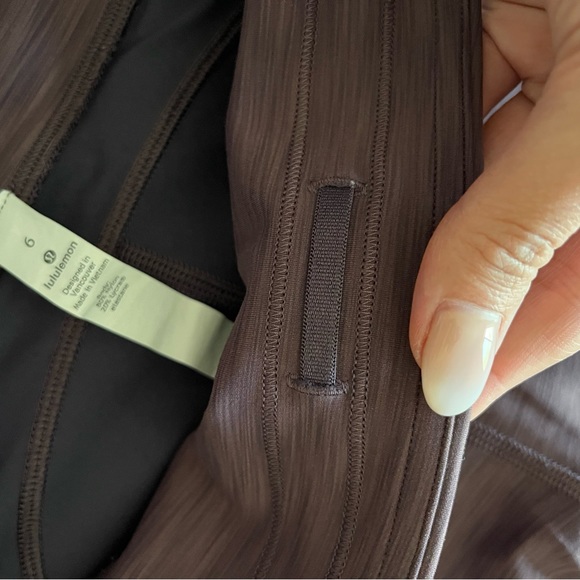 lululemon Invigorate High Rise Crop 23” - Picture 9 of 13